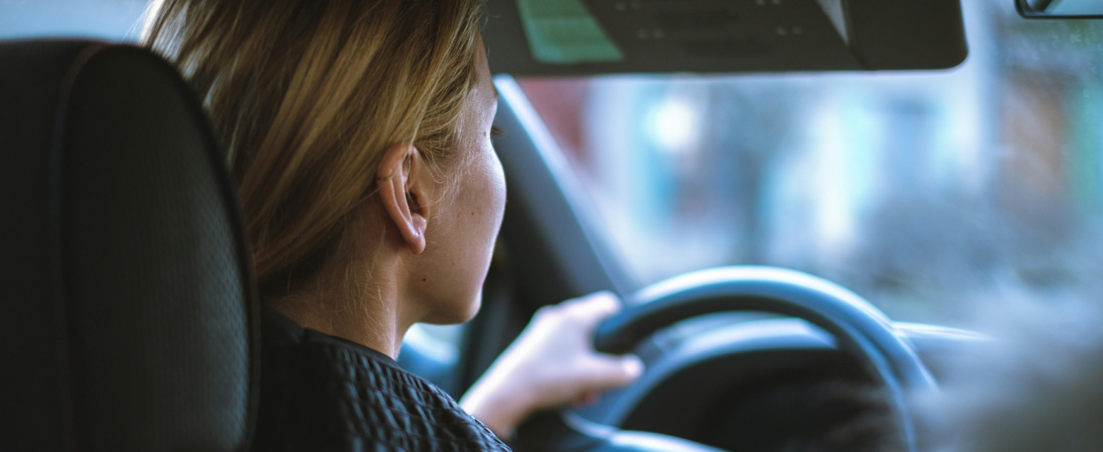 case-teoriappar-hero